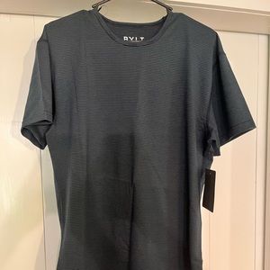 Mens Large BYLT drop cut tee